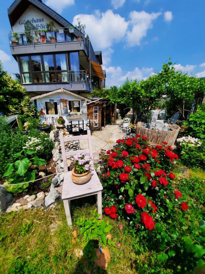 Gaestehaus Moselblick Trittenheim Esterno foto